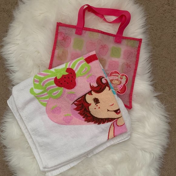 strawberry shortcake Other - Strawberry Shortcake Beach Bag and Towel